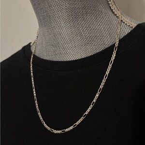 Sterling silver Figaro Italian necklace -20in